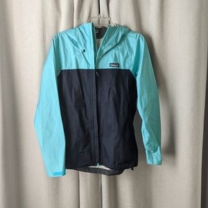 Women's rain jacket